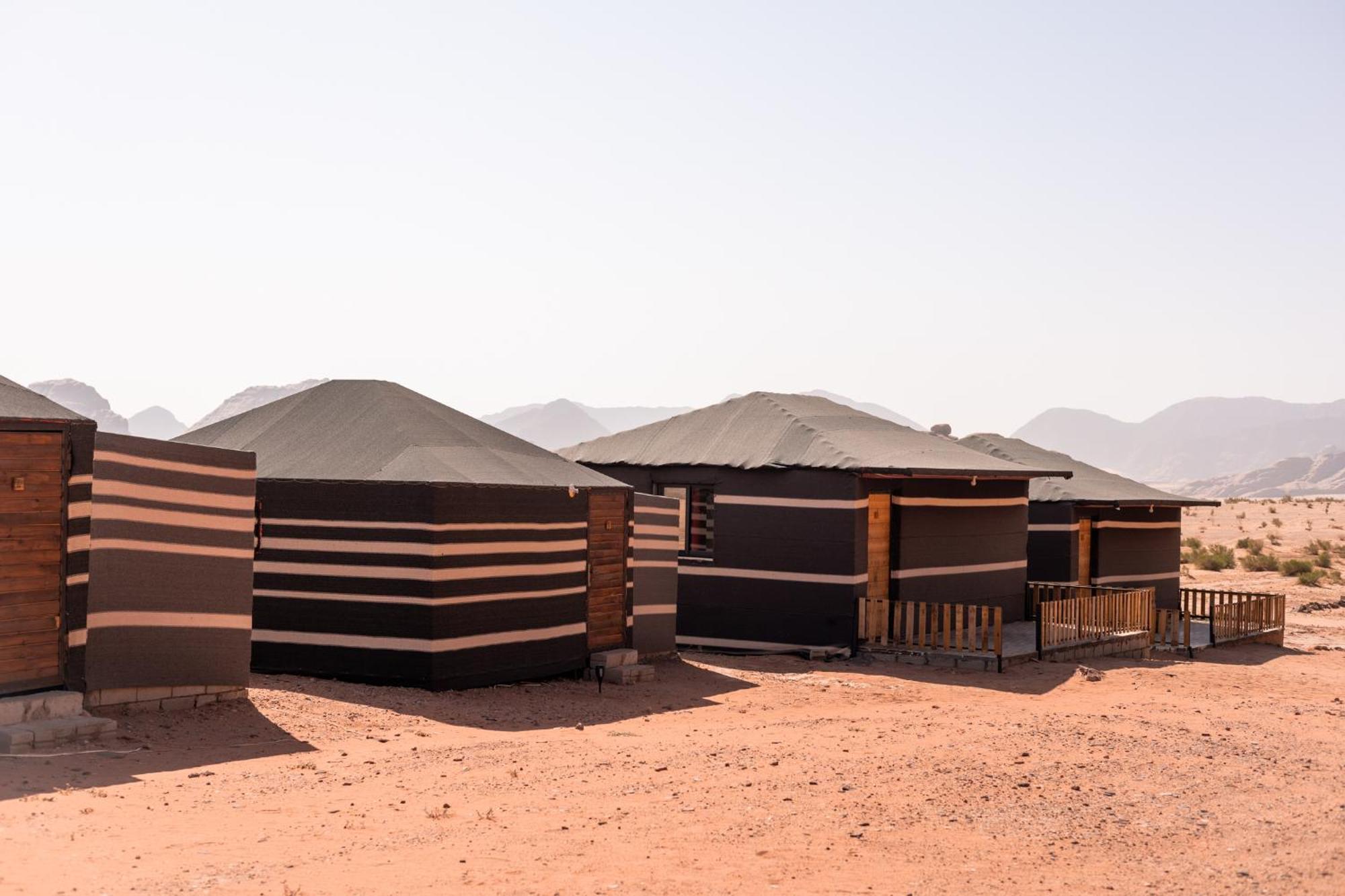 Beduin Star Trail Camp Bed & Breakfast Wadi Rum Exterior photo