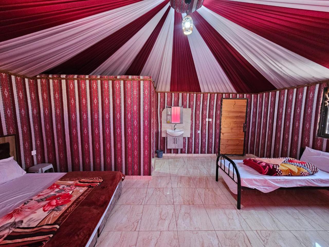 Beduin Star Trail Camp Bed & Breakfast Wadi Rum Exterior photo